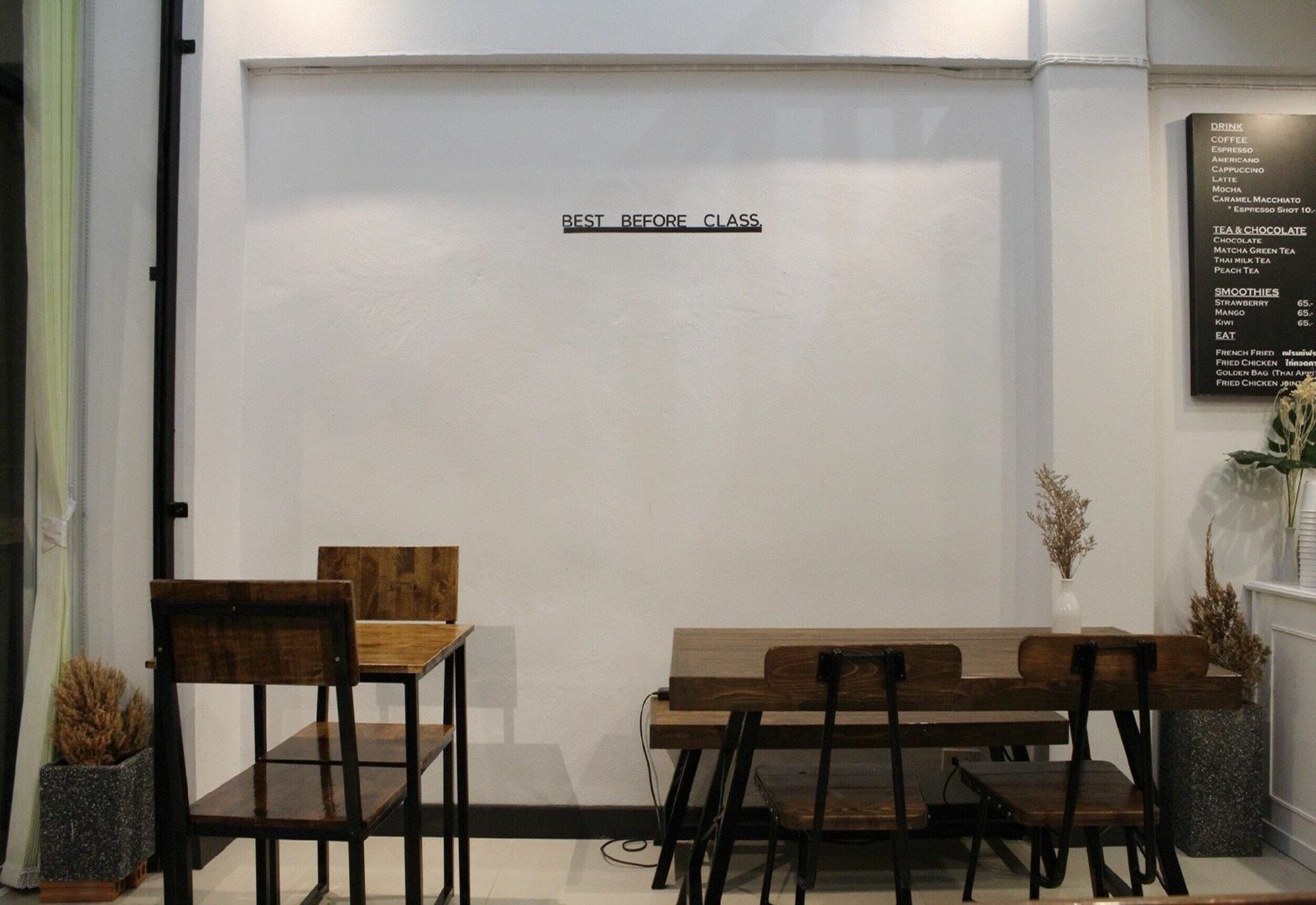 The Most Coffee & Guesthouse شيانغ ماي المظهر الخارجي الصورة